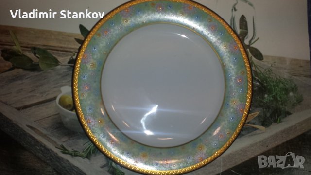 Порцеланов сервиз 92 части