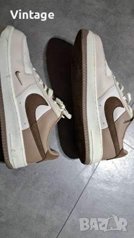 Nike Air Force 1 ’07 – Beige/Brown Suede Swoosh, кецове – Отлично състояние, снимка 2 - Маратонки - 54221772