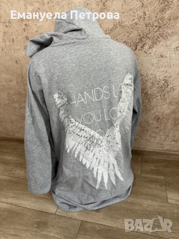 Дамска спортна жилетка - суитшърт - over-sized - С апликация на гърба - с крила, снимка 4 - Жилетки - 48071629