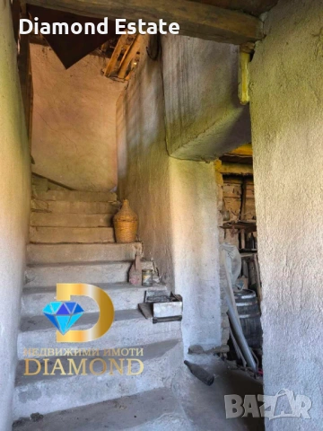 Едноетажна къща в село Динево, обл. Хасково, снимка 9 - Къщи - 54118057