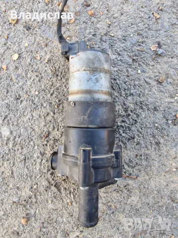 Допълнителна помпа за антифриз Мерцедес C-clas w203, снимка 3 - Части - 47609985