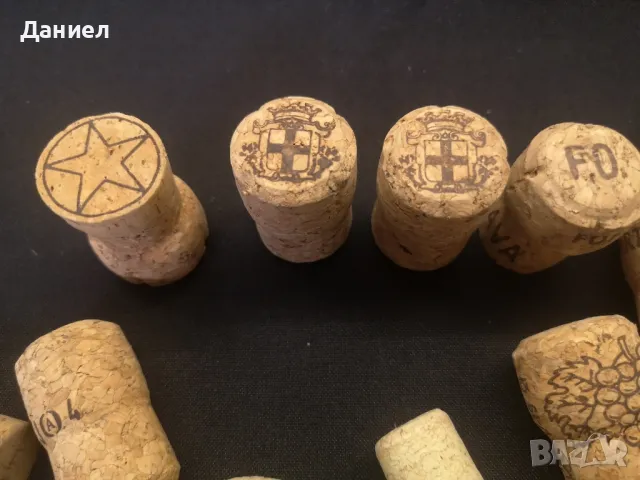 Коркови тапи за колекция, снимка 2 - Антикварни и старинни предмети - 50424847