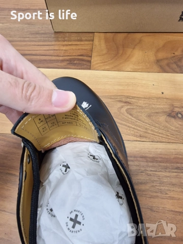 Dr. Martens Обувки 1461, 42 EU, снимка 5 - Ежедневни обувки - 51976527