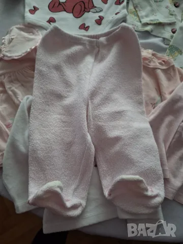 Дрешки за бебе момиче. Размер 0-3м, 3-6м, снимка 3 - Комплекти за бебе - 49689216