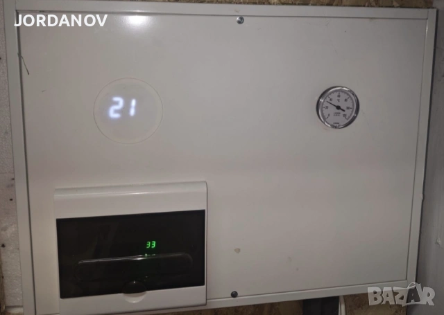 Термопомпа.АUX,оропление,охлаждане до 80кв.м, снимка 3 - Климатици - 53896305