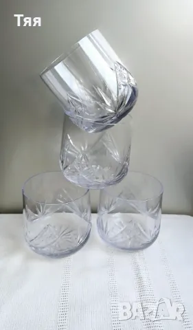 Стъклени купички и чаши 