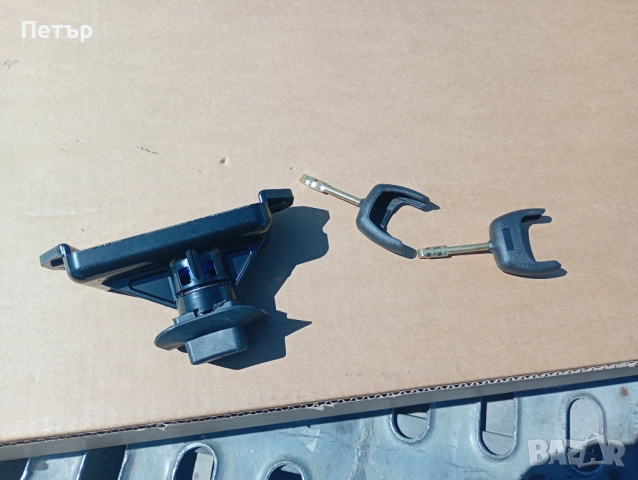 Ключалка преден капак Форд транзит 2006-2013г