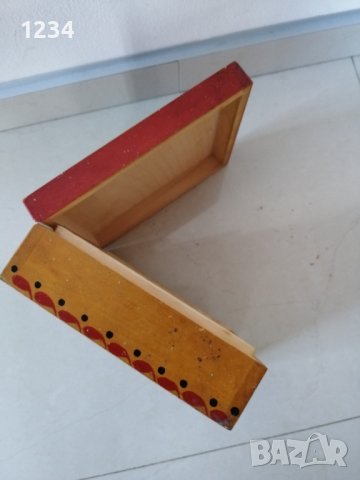 Дървена кутия 17.5 х 16.5 h 6.5 cm. , снимка 3 - Други стоки за дома - 37347698