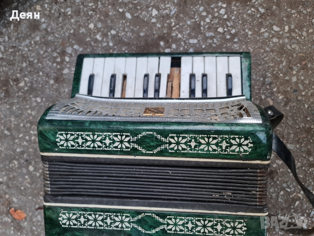 Акордеон малъш made in ussr,забележки , снимка 5 - Акордеони - 44718376