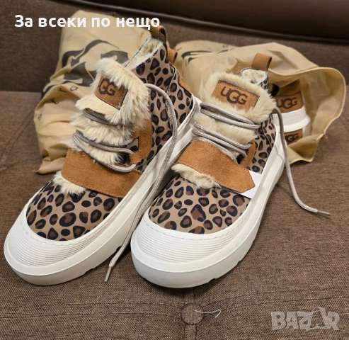 UGG дамски боти висок клас реплика, снимка 3 - Дамски боти - 52526219
