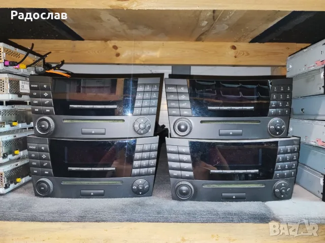 Радио и навигации от Мерцедес, снимка 4 - Части - 56153768