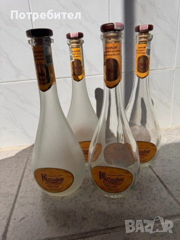 Стъклени бутилки , снимка 9 - Буркани, бутилки и капачки - 38475447