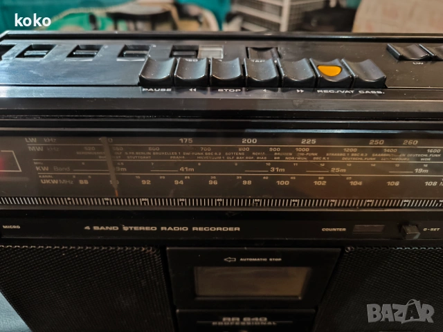 Радио касетофон ретро винтидж Grundig , снимка 4 - Радиокасетофони, транзистори - 53263704