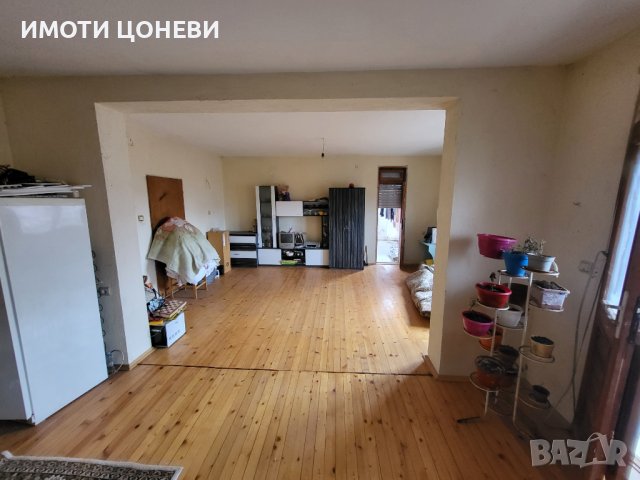 Продавам къща в гр.Нова Загора, снимка 13 - Къщи - 39434431