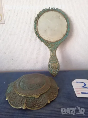 Автентични кутии за бижута. Стари пудриера и огледало. , снимка 9 - Антикварни и старинни предмети - 48275251