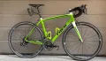 Шосеен велосипед Trek Madone 2.3 , снимка 1