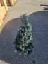 Елха - Изкуствена коледна елха с бели връхчета и шишарки 60 и 90см , снимка 4