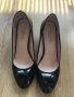Черни, лачени обувки, снимка 1 - Дамски обувки на ток - 24737140