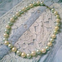 Колие- перли, снимка 1 - Колиета, медальони, синджири - 32150115