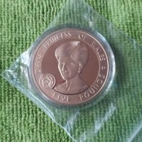 Монета принцеса Даяна, снимка 2 - Нумизматика и бонистика - 35103436