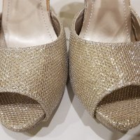 Златни бални обувки 38, снимка 7 - Дамски обувки на ток - 36695891