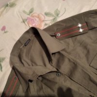 Военни ризи с пагони и военно палто-ретро, снимка 3 - Други ценни предмети - 38055401