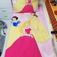 Спален комплект Принцеси, снимка 2 - Спално бельо и завивки - 37590088