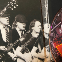 AC/DC, снимка 12 - CD дискове - 44783641