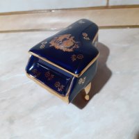 Страхотна кутия пиано бижутерка порцелан Limoges, снимка 2 - Антикварни и старинни предмети - 44263096