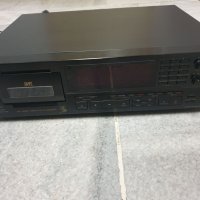Digital audio tape deck / Dat audio Sony DTC-750 С ръководството за употреба и дистанционно управлен, снимка 8 - Декове - 39071009