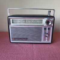 Antique National Panasonic Radio , Model RF841l,1960год, снимка 2 - Радиокасетофони, транзистори - 37498073