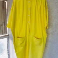 Прекрасна бутикова рокля illuminating yellow , снимка 3 - Рокли - 29526587