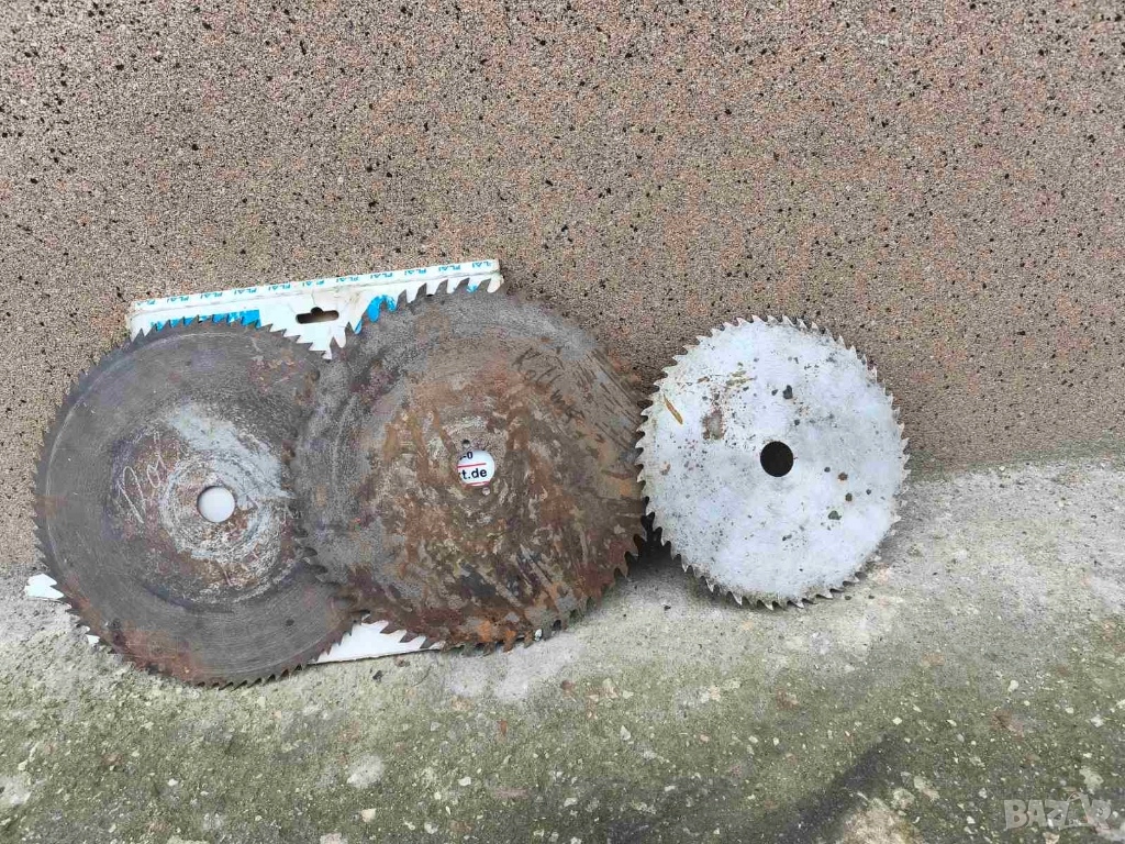Дискове за циркуляр 300мм-2бр и 250мм, снимка 1