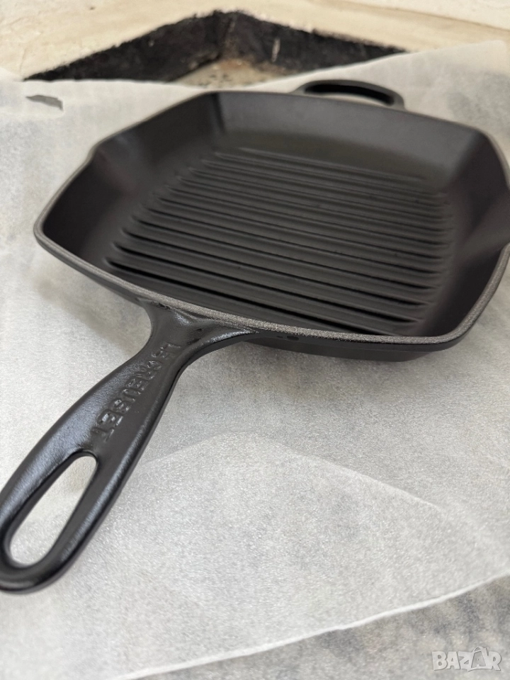 Професионален Чугунен Тиган Le Creuset Signature Square Skillet Grill 26см, 20183.26.00 / 00422!, снимка 1
