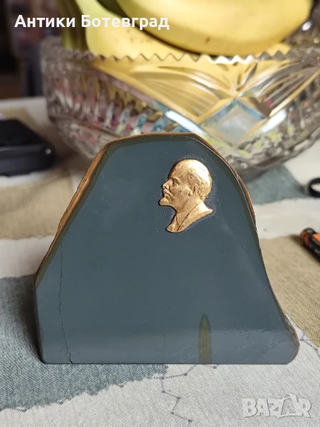 Винтидж сувенир "Ленин", Миниатюрен настолен паметник, Естествен камък , снимка 1