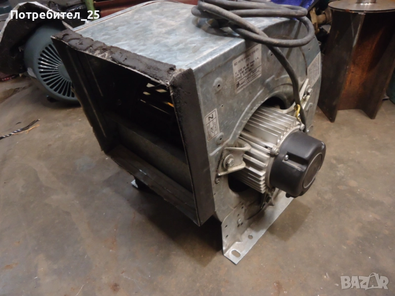 Монофазна турбина за вентилация, снимка 1