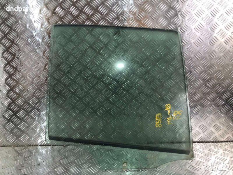 Задно дясно стъкло Mercedes ML,w163,2002г., снимка 1