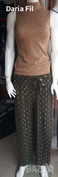 Златист топ от фино и еластично плетиво с висока яка, снимка 1