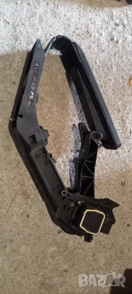 Потенциометър за газта Mercedes W211 E-Class, снимка 1