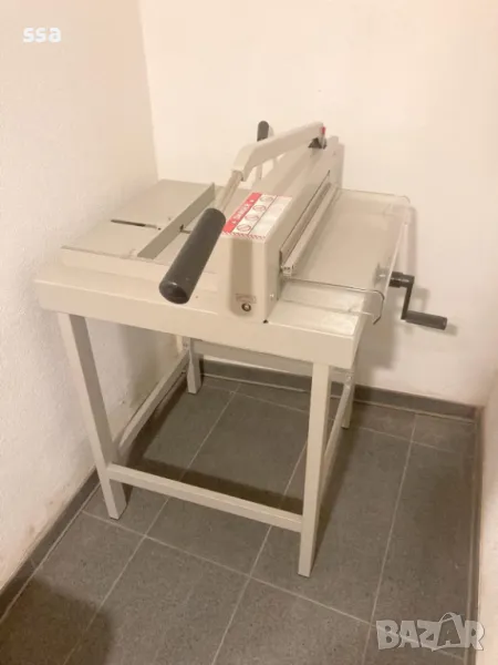 Kниговезки нож / гилотина за хартия / IDEAL 4205, снимка 1