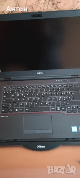 Продавам лаптоп Фуджицу U748, снимка 1