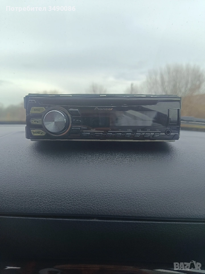 Pioneer DEH-4700bt, снимка 1