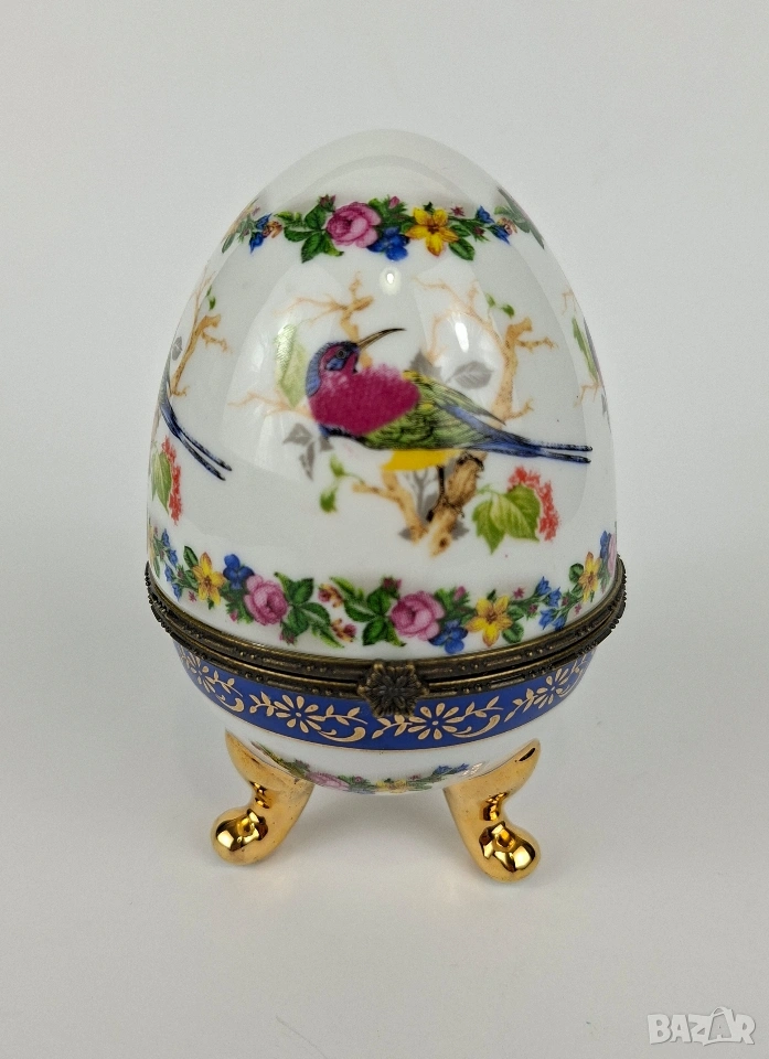 Порцеланова бижутерка с формата на яйце, снимка 1