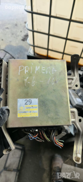 Компютър за Нисан Примера 1.6 1992година, снимка 1