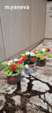 ръчно плетени цветя, снимка 2 - Изкуствени цветя - 53047041