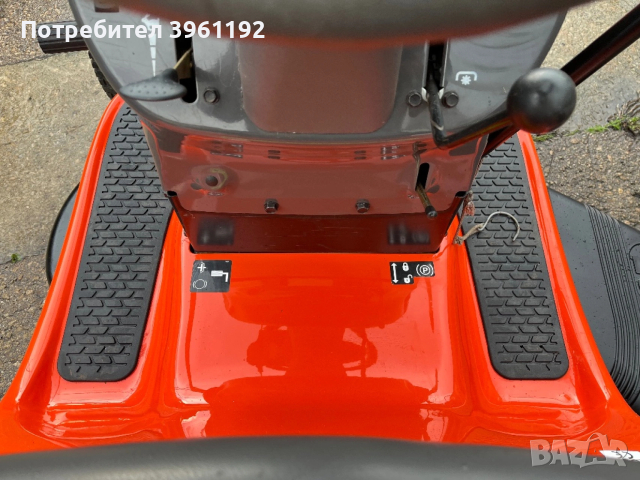 Тракторна косачка HusgVarna KOHLER 17.0 hp, снимка 7 - Градинска техника - 54103903