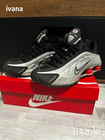 Маратонки Nike Shox R4, снимка 2 - Маратонки - 54253369