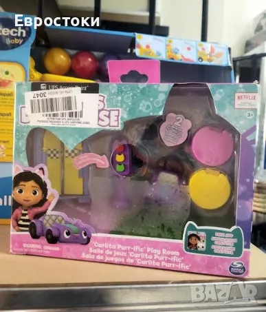 Игрален комплект Gabby's Dollhouse Carlita Purr-ific Play Room - Делукс стая с играчка кола Carlita, снимка 8 - Коли, камиони, мотори, писти - 47569309