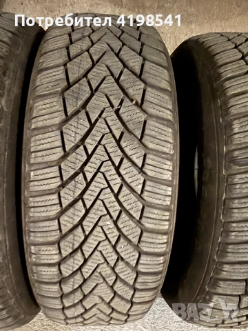 4броя зимни гуми Conti Winter Contact TS850 - 185/60R15, снимка 4 - Гуми и джанти - 52281372
