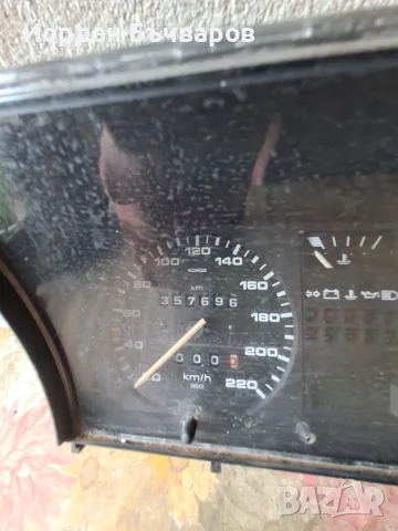 VW Golf & Jetta Mk2 1Буксов скоростомер (километражно табло) , снимка 2 - Части - 56059039